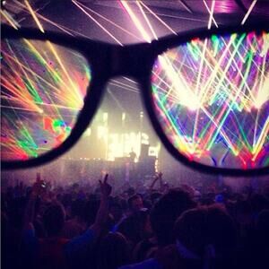 Diffraction Glasses